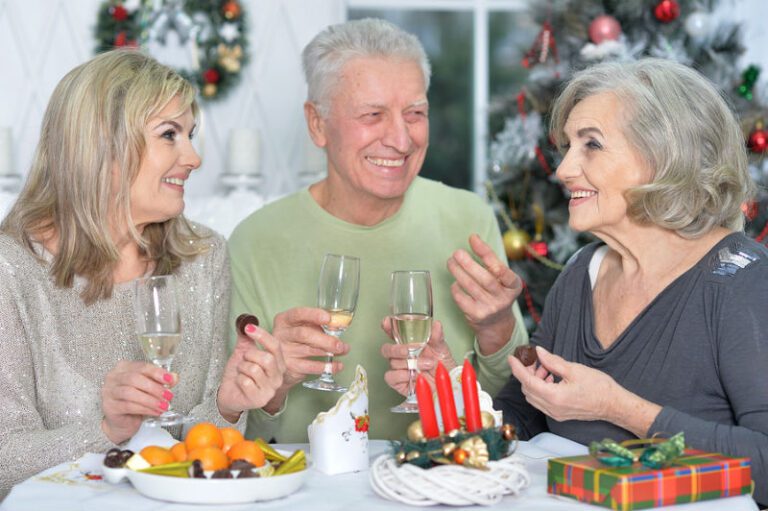 Holiday Gift Ideas for an Adult Who Lives in a Senior